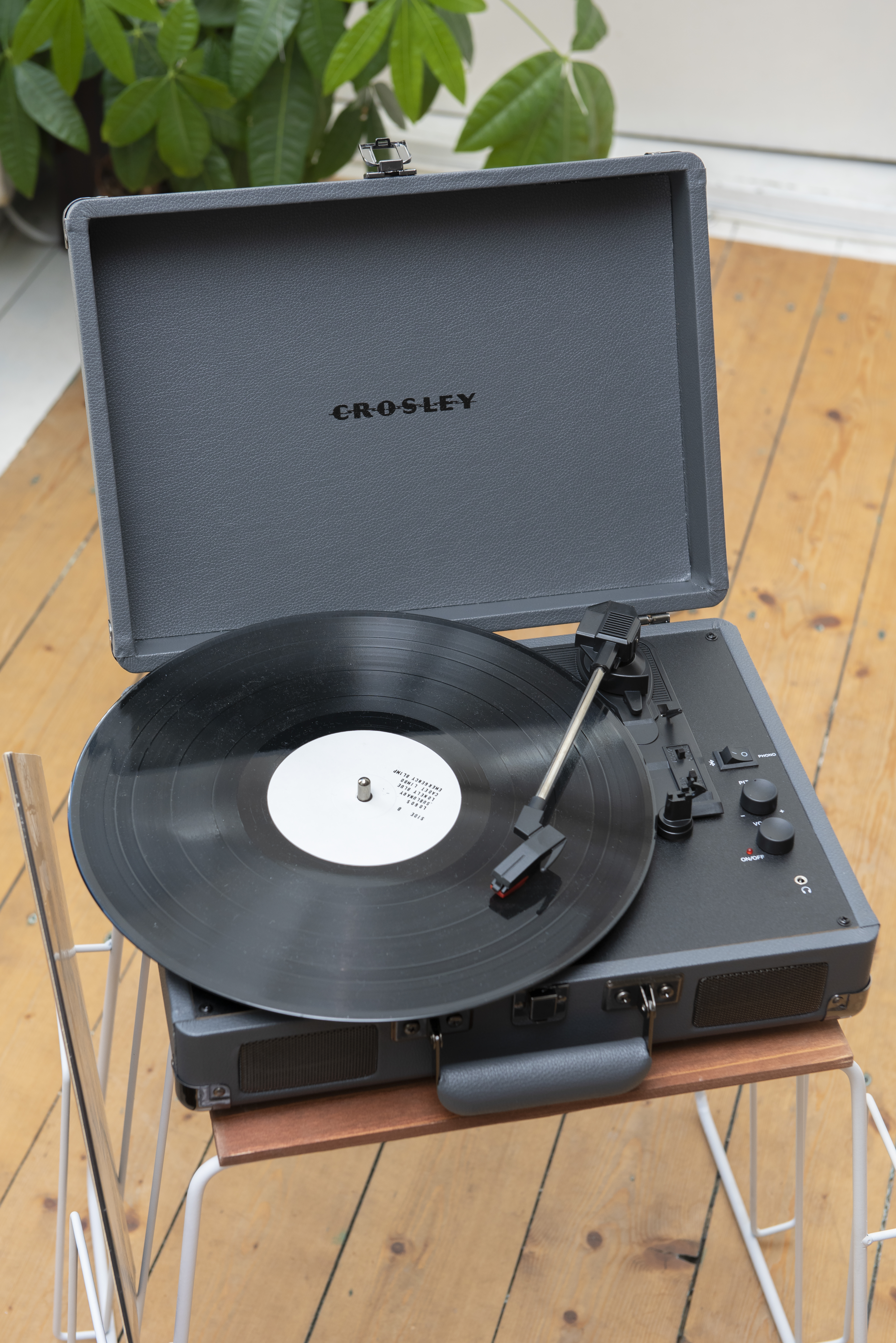 Crosley Cruiser Deluxe platenspeler Slate